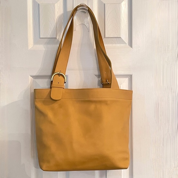 Coach Vintage Soho Lafayette 4140 Shoulder Tote Bag Chamois Yellow Leather - Picture 4 of 16